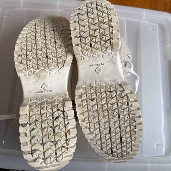 Converse chunky soles in 7.5 US men in beige - Picture 3 of 4